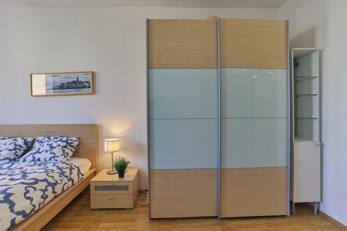Cozy Quiet With Ac And Parking Appartement